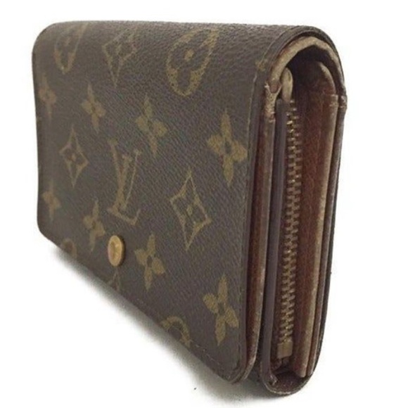 🚨SOLD🚨Louis Vuitton Tressor Wallet - Picture 2 of 8